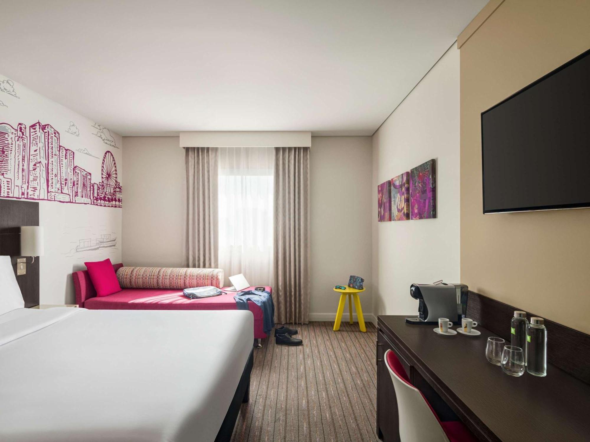 Ibis Styles - إبيس ستايلز الشارقه فندق 3*