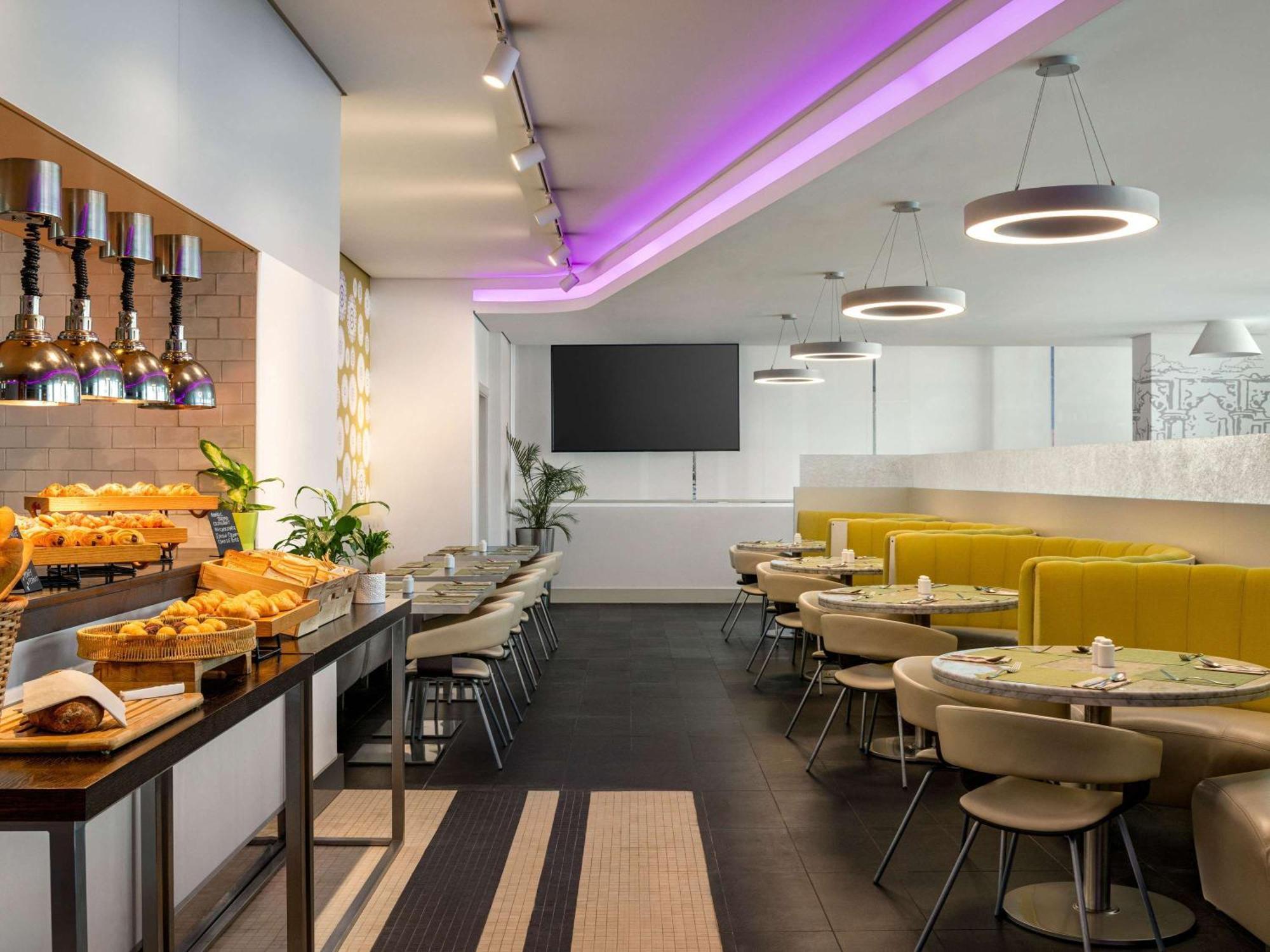 Ibis Styles Charjah